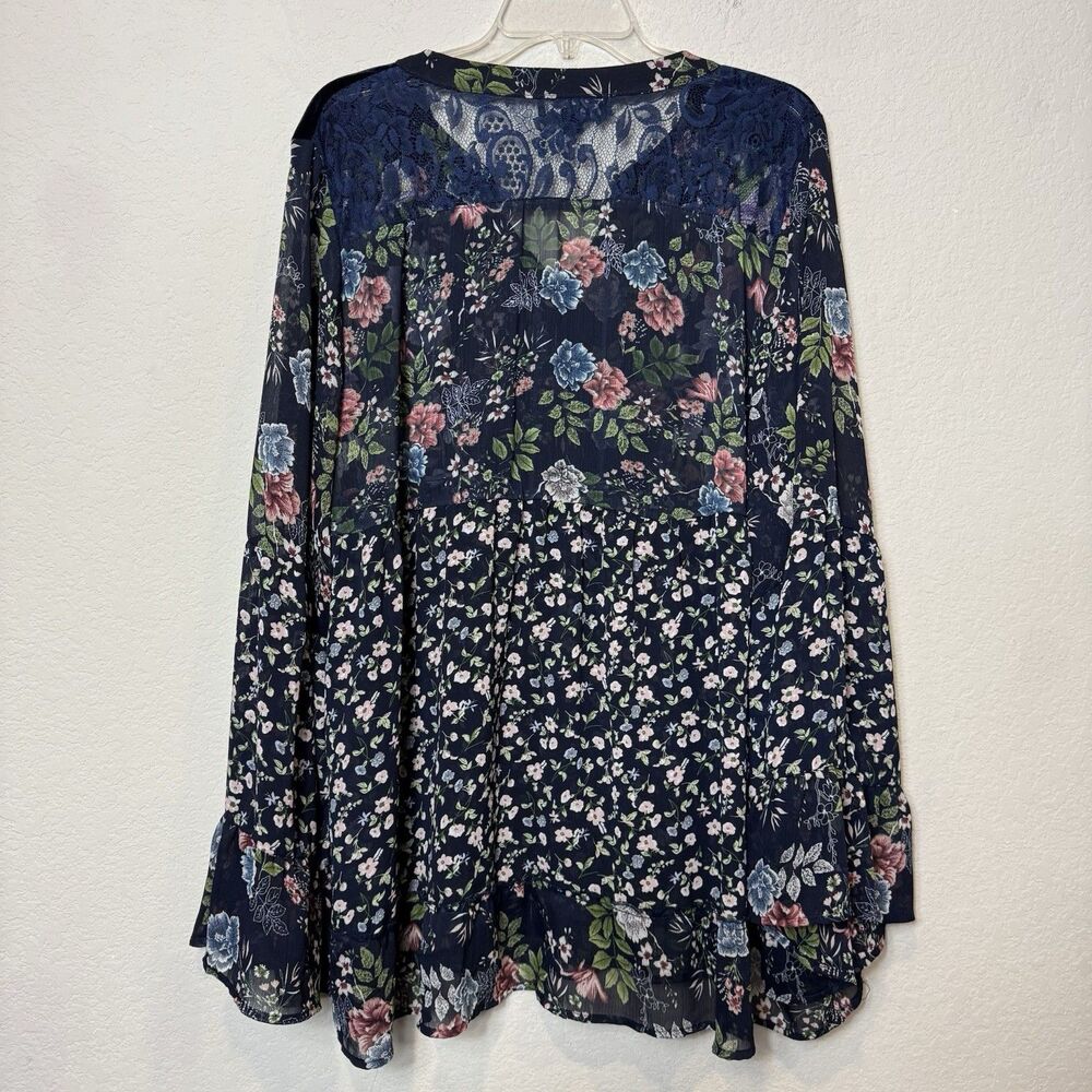 Suzanne Betro Plus Size Weekend Blue Floral Chiffon Lace Velour Boho Blouse 3X - Picture 9 of 10